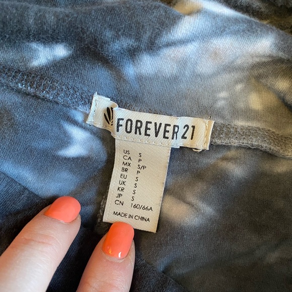 Forever 21 tie dye athletic short shorts - Picture 3 of 3